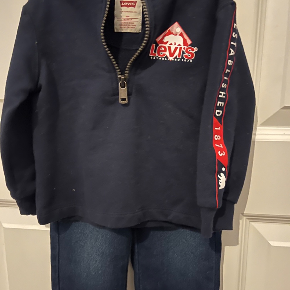 Levi’s Matching Set - Picture 9 of 13